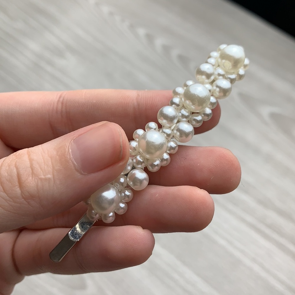 NEW Pearl hair clips, barrettes, accessories - Picture 6 of 12